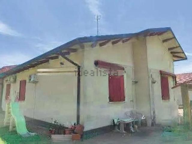 Casa in vendita a Ferrara, Reggio Emilia