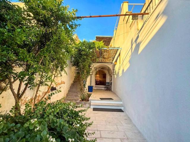 Casa in vendita a Puglia, Lecce