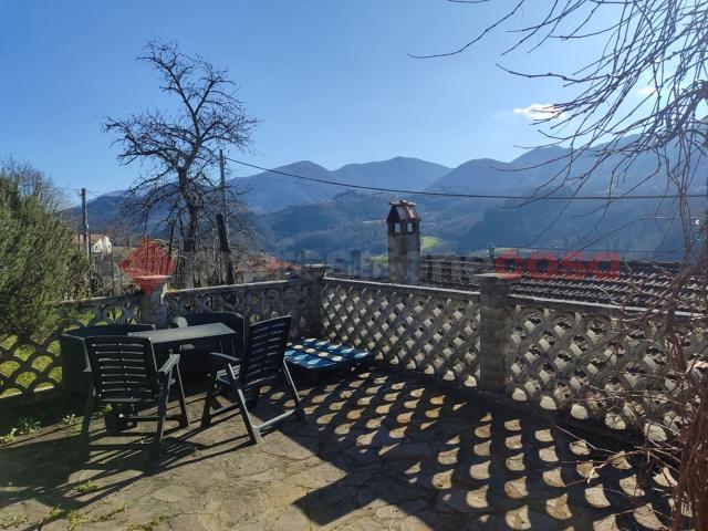 Casa in vendita a Unione Comuni Garfagnana, Piazza Al Serchio