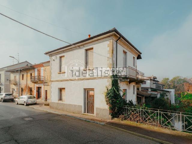 Casa in vendita a Palestro, Lombardia