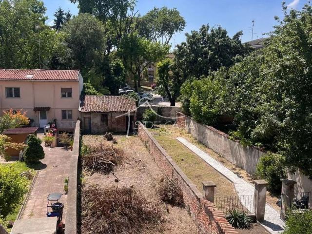 Casa in vendita a Valletta Paiolo, San Giorgio Di Mantova