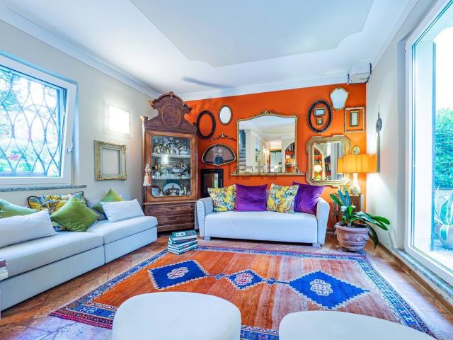 Casa in vendita a Malgrate, Lombardia