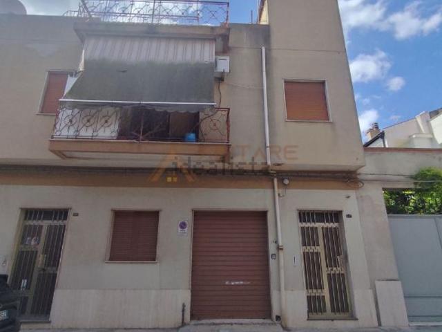 Casa in vendita a Vittoria, Sicilia