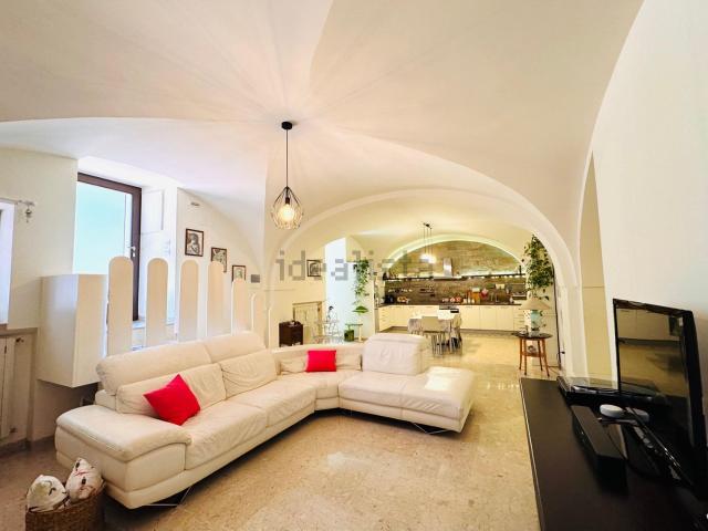 Casa in vendita a Puglia, Bari