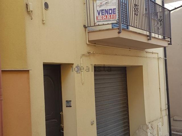 Casa in vendita a Montenero di Bisaccia, Molise