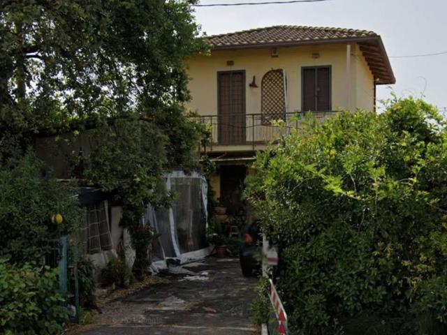 Casa in vendita a Unione di Comuni della Romagna Forlivese, Quattro