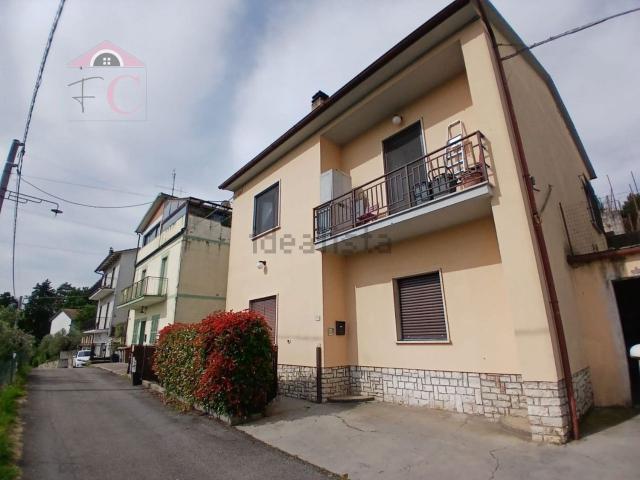 Casa in vendita a Narni, Umbria