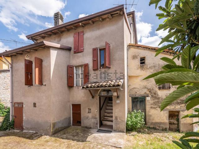 Casa in vendita a Neviano Degli Arduini, Reggio Emilia