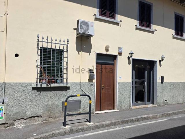 Casa in vendita a Prato, Toscana