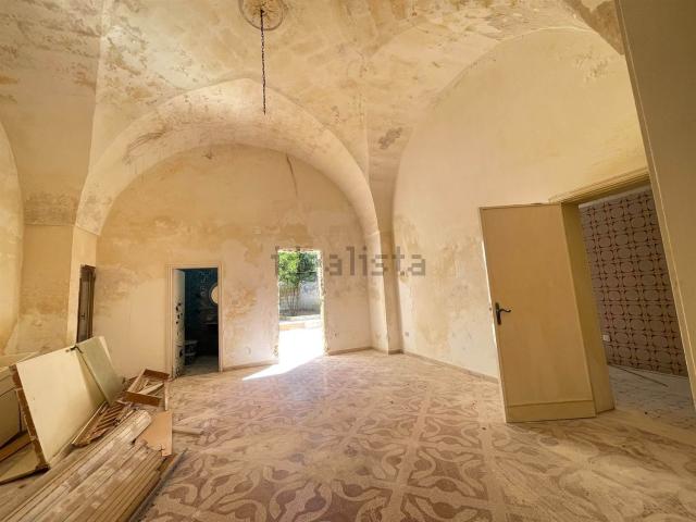Casa in vendita a Puglia, Lecce