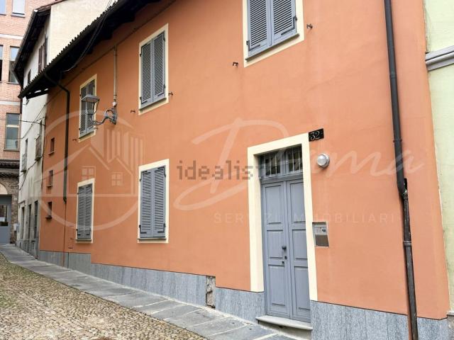 Casa in vendita a Rione Cattedrale, Asti