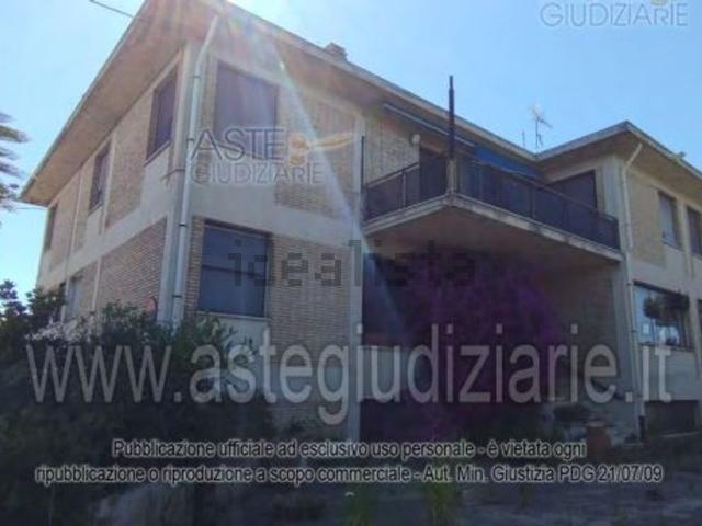 Casa in vendita a Unione dei Comuni della Val Vibrata, Martinsicuro