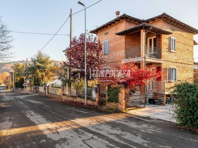 Casa in vendita a Tresinaro - Secchia, Re
