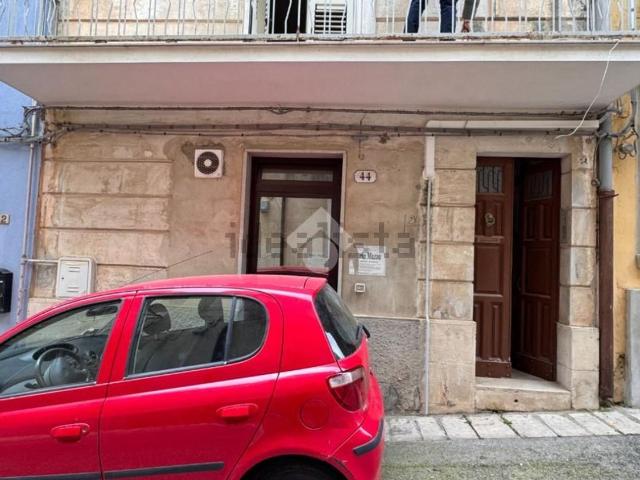 Casa in vendita a Ragusa Ibla, Ragusa