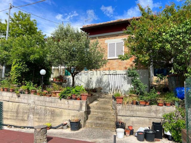 Casa in vendita a Marche, Pesaro E Urbino