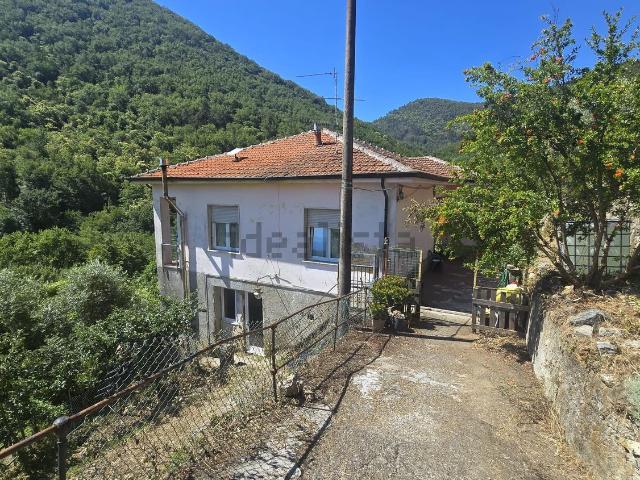 Casa in vendita a San Benedetto, Riccò Del Golfo