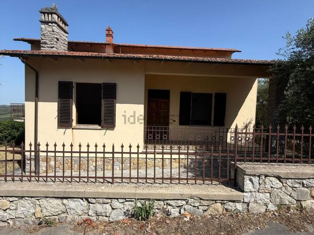 Casa in vendita a Radda In Chianti, Toscana