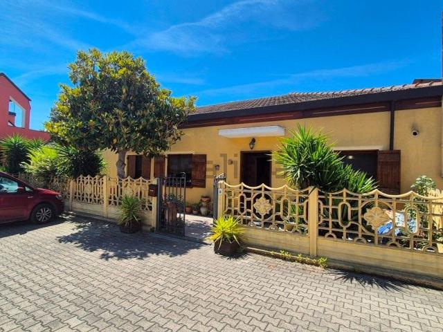 Casa in vendita a Chieti Scalo, Chieti