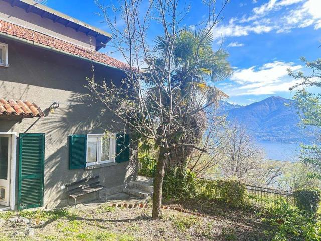 Casa in vendita a Ligomena, Plesio