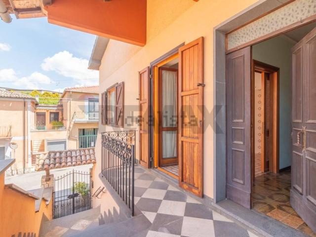 Casa in vendita a Ischia Di Castro, Lazio