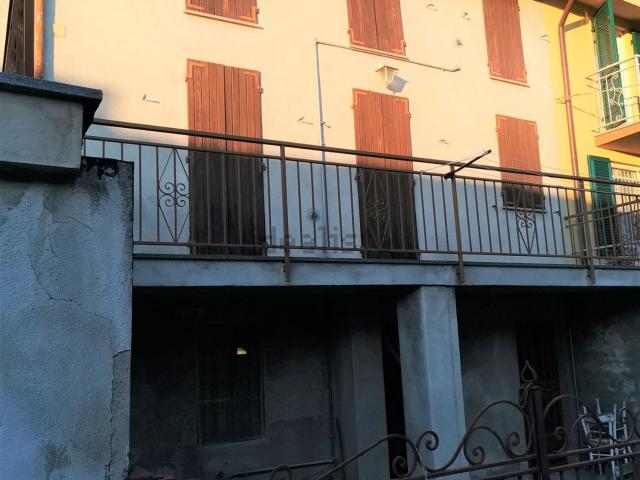 Casa in vendita a Rosignano Monferrato, Alessandria