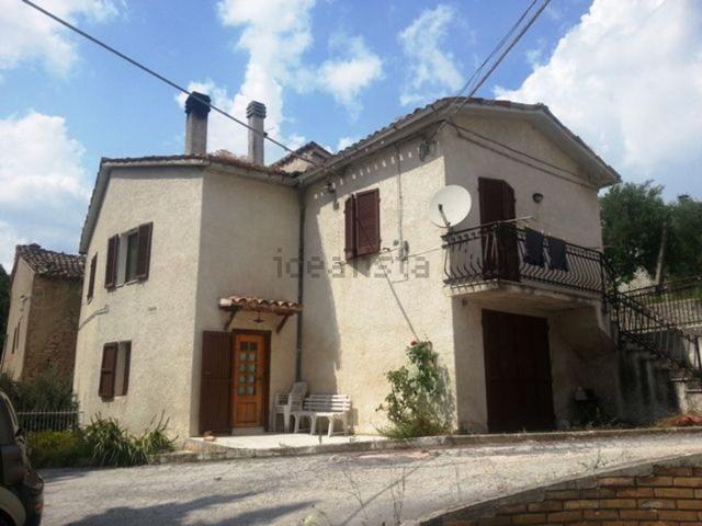 Casa in vendita a Marche, Macerata