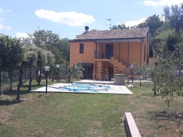 Casa in vendita a Marche, Ascoli Piceno