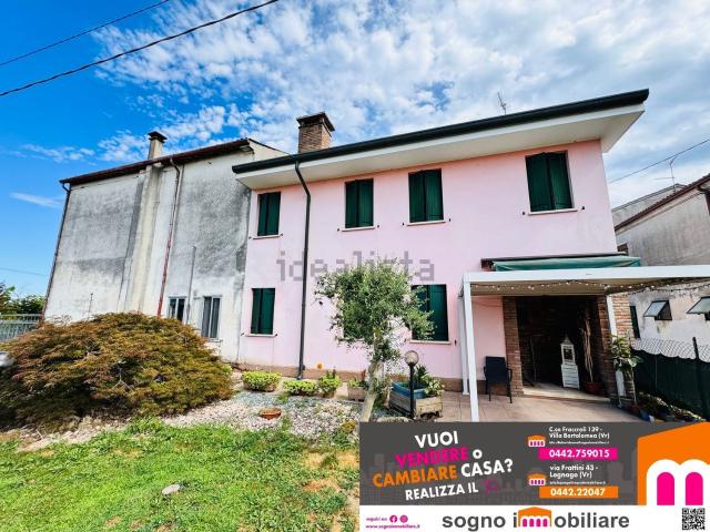 Casa in vendita a Villa Bartolomea, Veneto