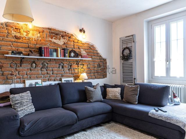 Casa in vendita a Porta San Pietro, Galliate