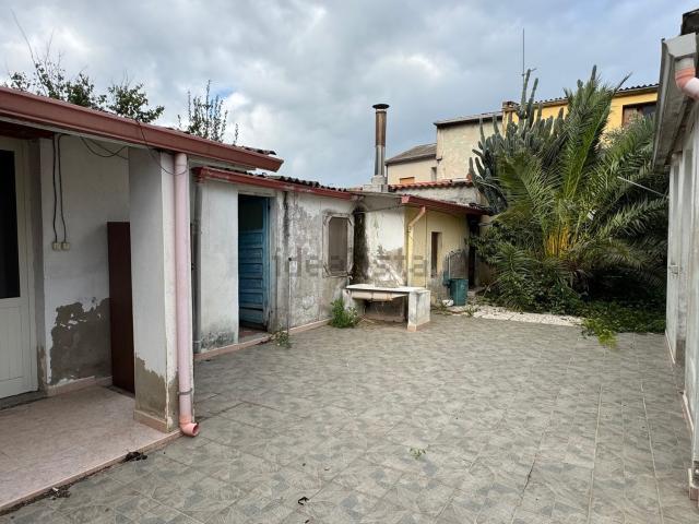 Casa in vendita a Decimoputzu, Sardigna/Sardegna