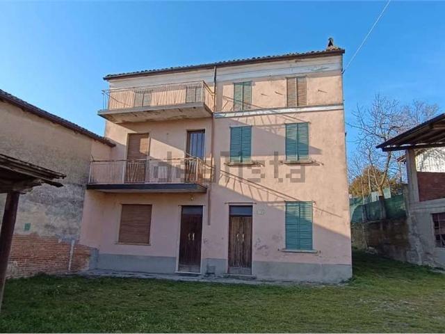 Casa in vendita a Pietra De' Giorgi, Lombardia