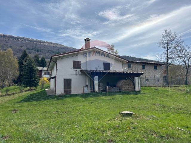 Casa in vendita a Brenzone sul Garda, Veneto