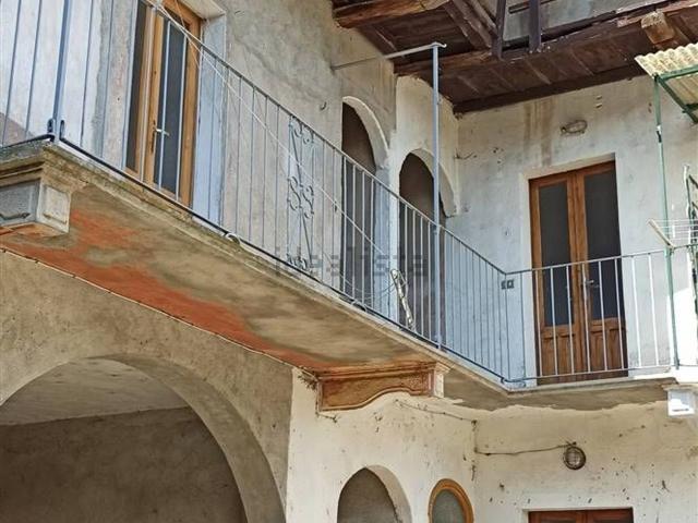 Casa in vendita a Piemonte, Novara