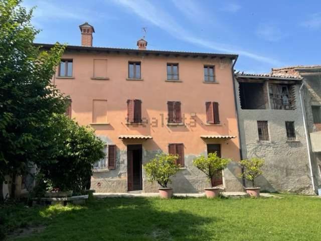 Casa in vendita a Canneto Pavese, Lombardia