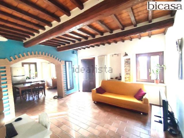 Casa in vendita a Vallefoglia, Marche