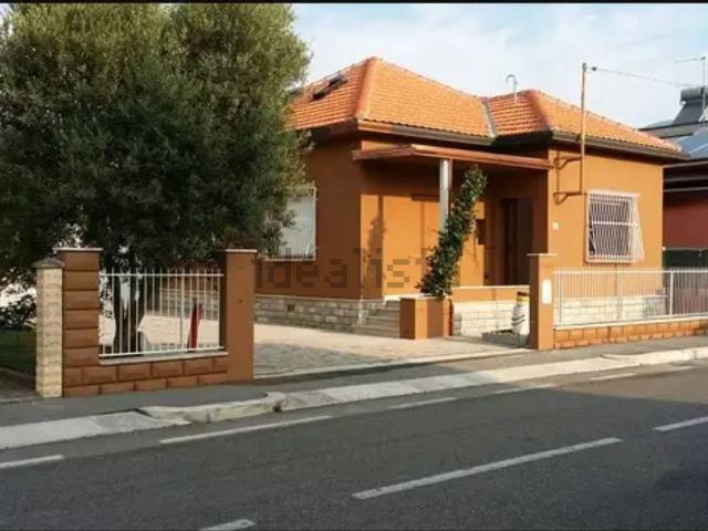 Casa in vendita a Unione dei comuni Valle del Savio, Cesenà