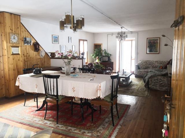 Casa in vendita a Comunità montana della valle Camonica, Corteno Golgi