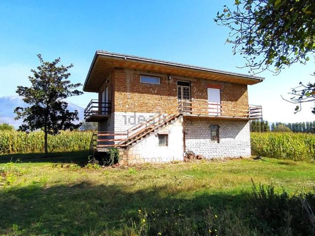 Casa in vendita a Piedimonte San Germano, Lazio