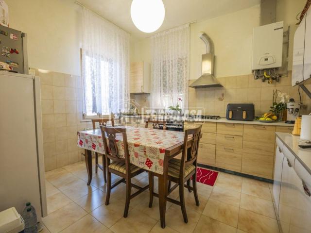 Casa in vendita a Marche, Macerata