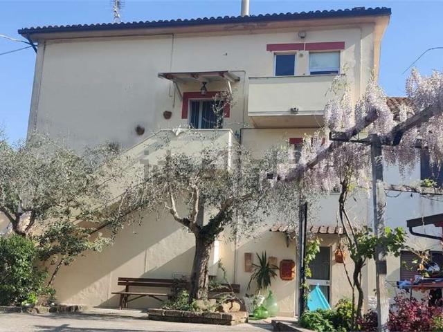 Casa in vendita a Marche, Pesaro E Urbino