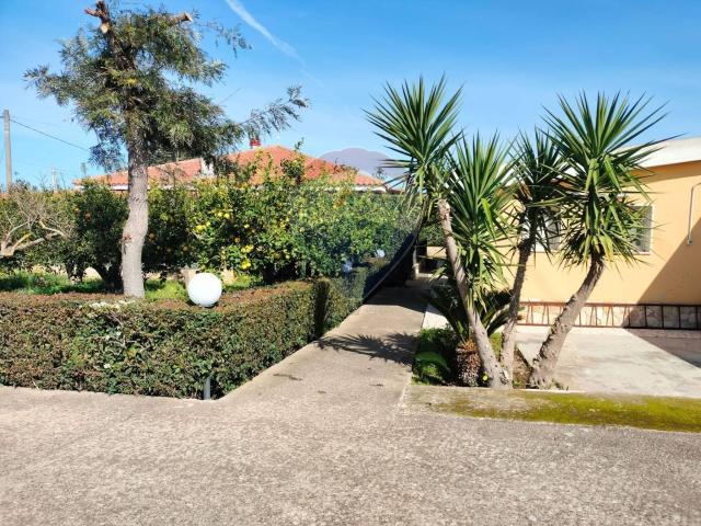 Casa in vendita a Comiso, Ragusa