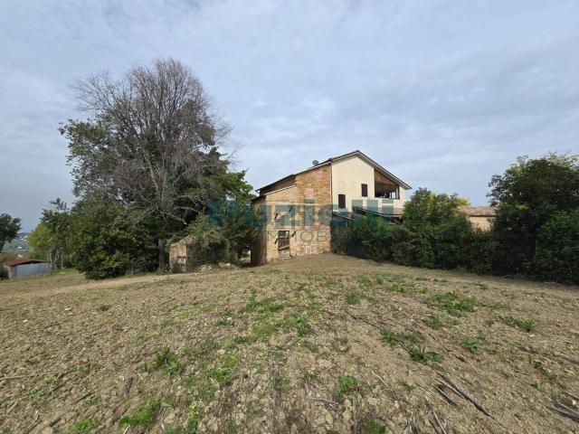 Casa in vendita a Marche, Fermo