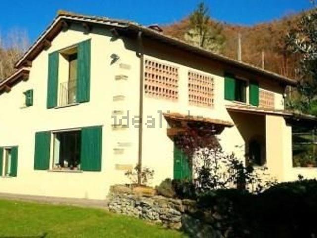 Casa in vendita a Vicchio, Toscana