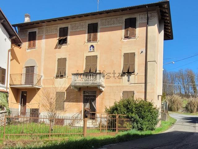 Casa in vendita a Piemonte, Alessandria