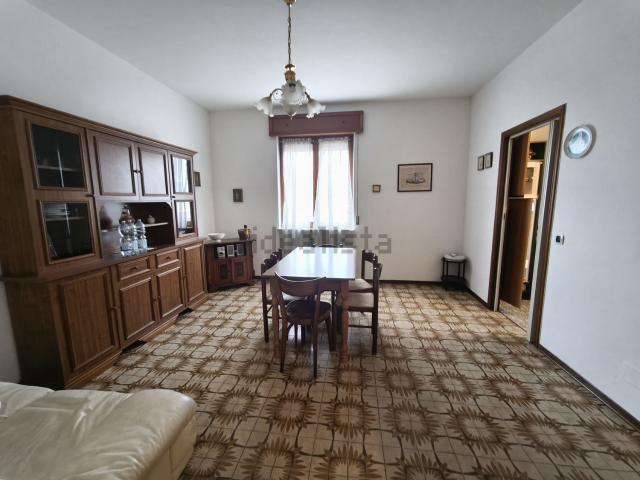 Casa in vendita a Carpaneto Piacentino, Reggio Emilia