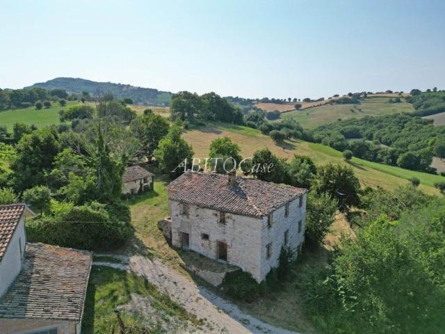 Casa in vendita a Marche, Ancona