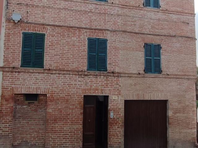 Casa in vendita a Marche, Ancona