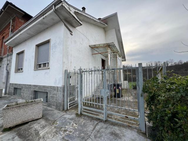Casa in vendita a Piemonte, Asti