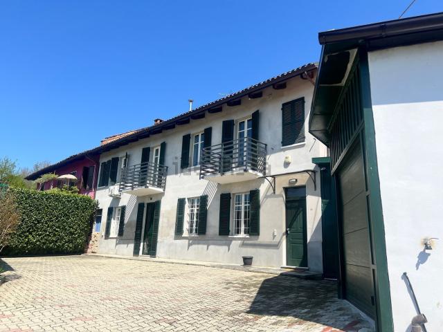 Casa in vendita a Serravalle, Piemonte