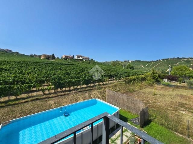 Casa in vendita a Castiglione Tinella, Cuneo
